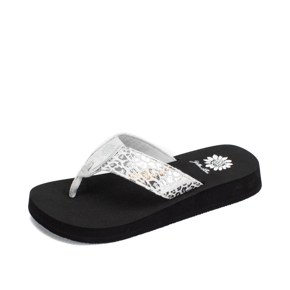 Yellow box Ferrara Flip Flop color silver medium width